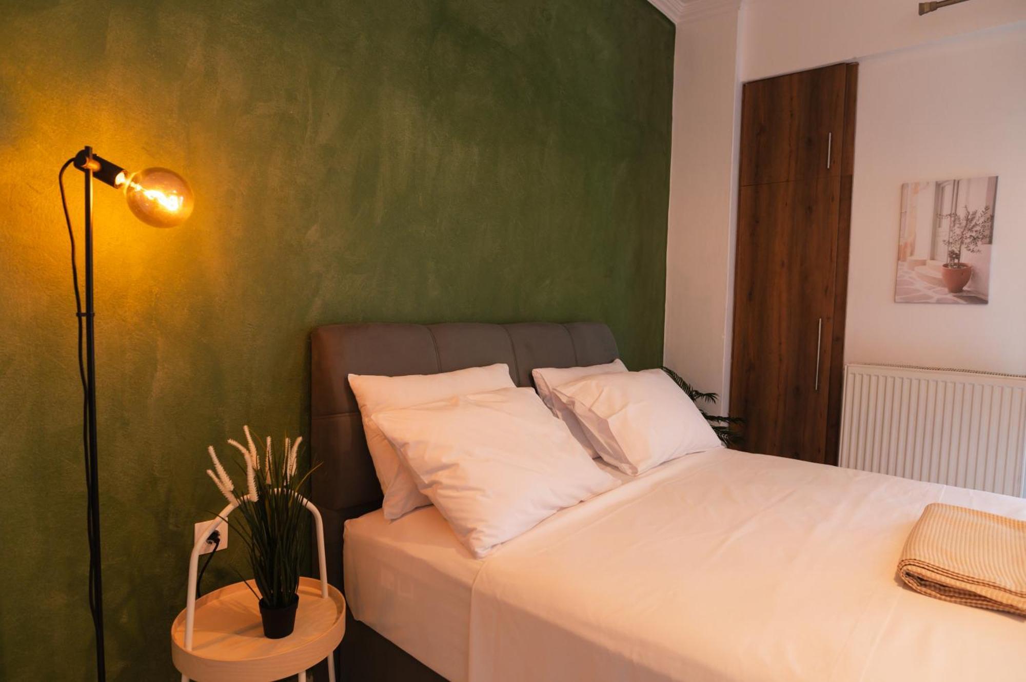 Ancient Forest Suite By Heeaven'S Hall Luxury Suites 알렉산드로폴리스 외부 사진